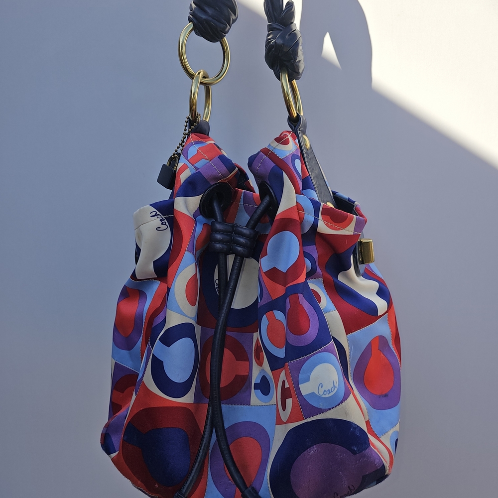 Very rare Coach Resort Op Art 2008 Collection Optic